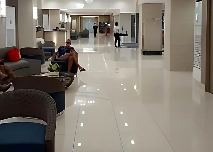 Hotel Jafar Place 2br In Sea Residences Moa